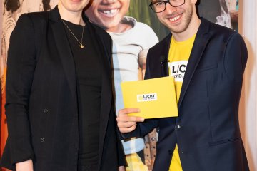 Master of Ceremony, Andreas Onea (Austrian Paralympic Swimmer) and Sign Language interpreter